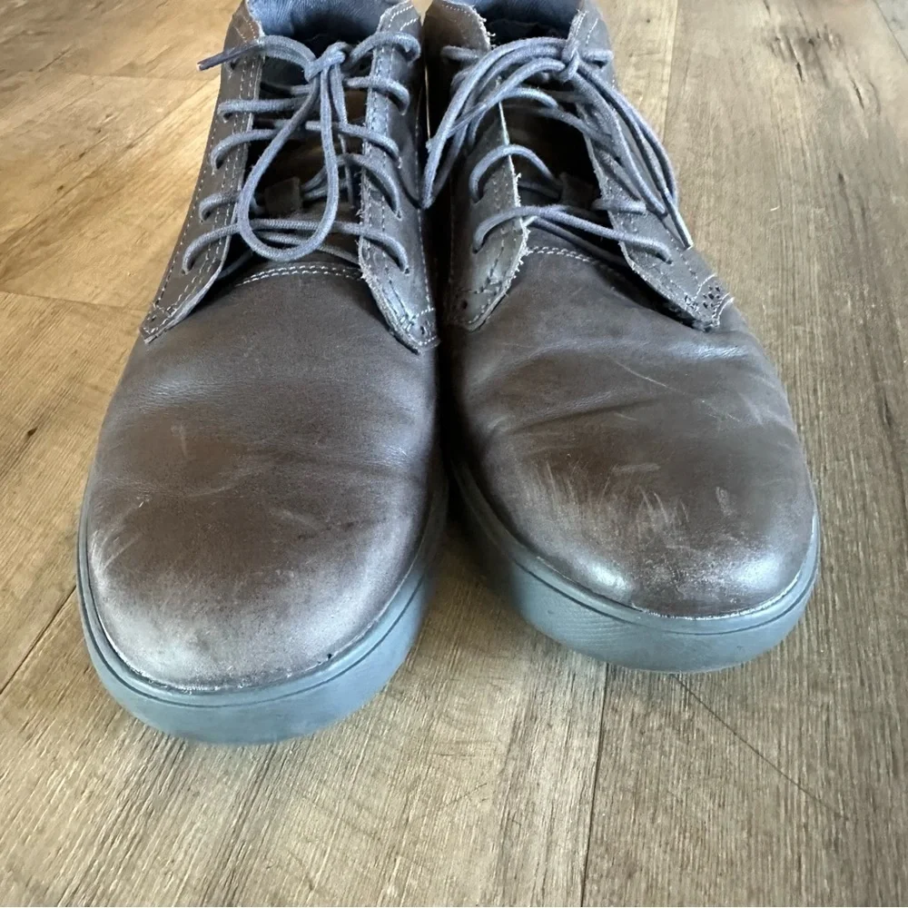 Timberland Groveton Mid Chukka Boots